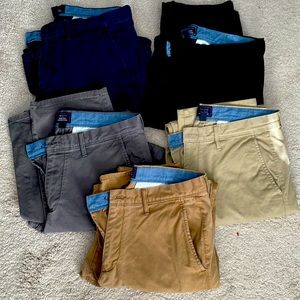 Lot of Gap Straight Stretch Khakis